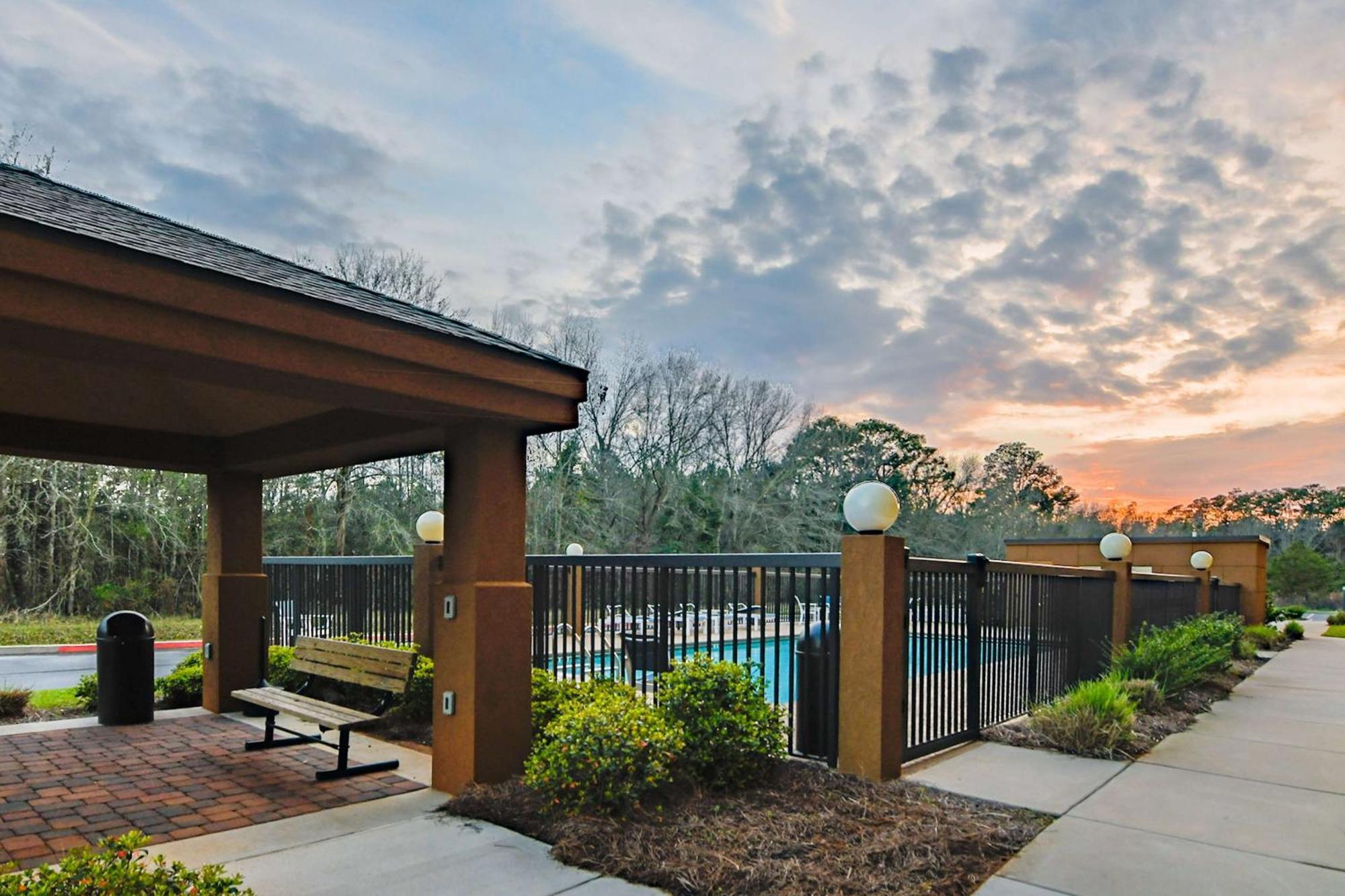 Hampton Inn Foley Ngoại thất bức ảnh