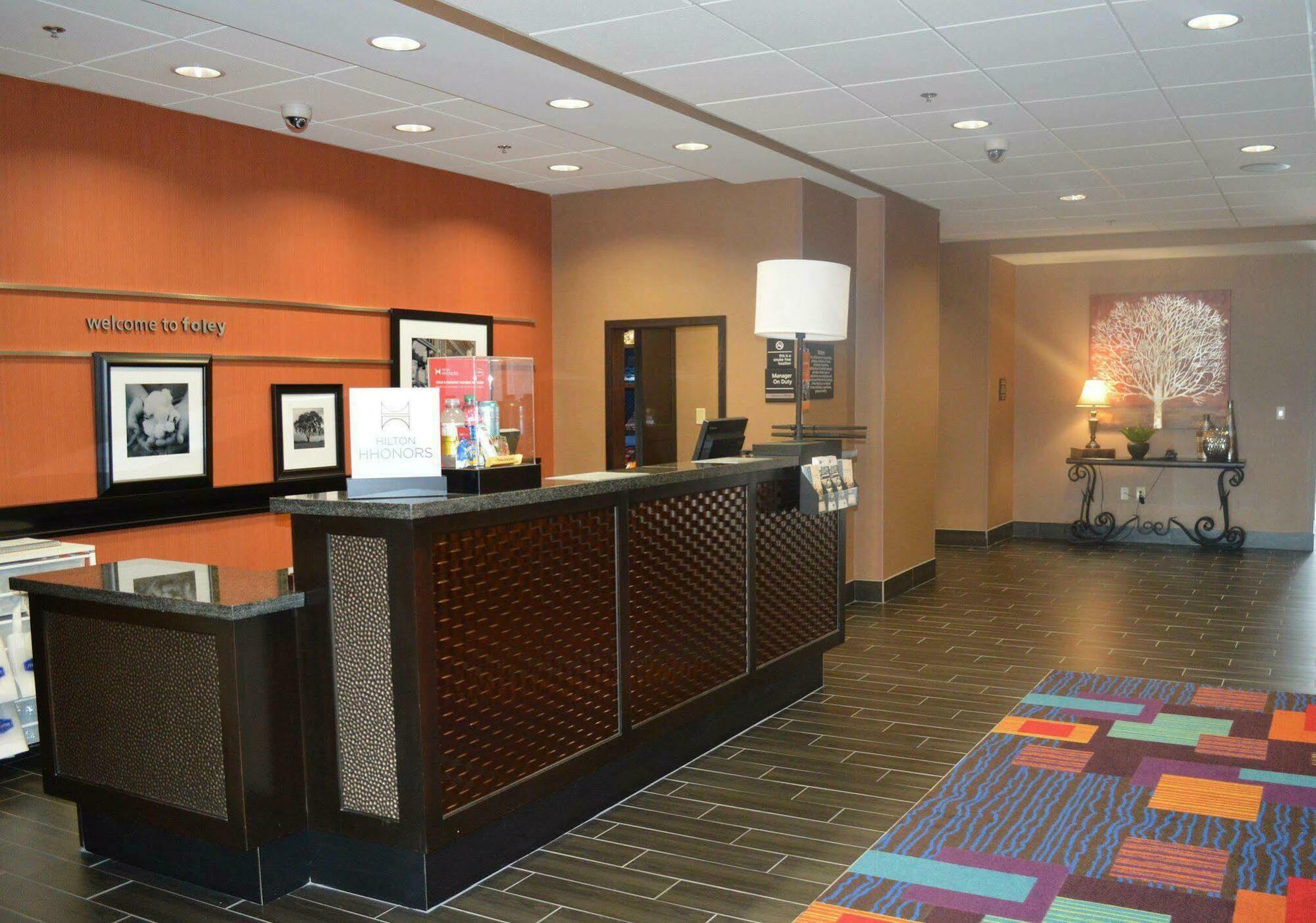 Hampton Inn Foley Ngoại thất bức ảnh